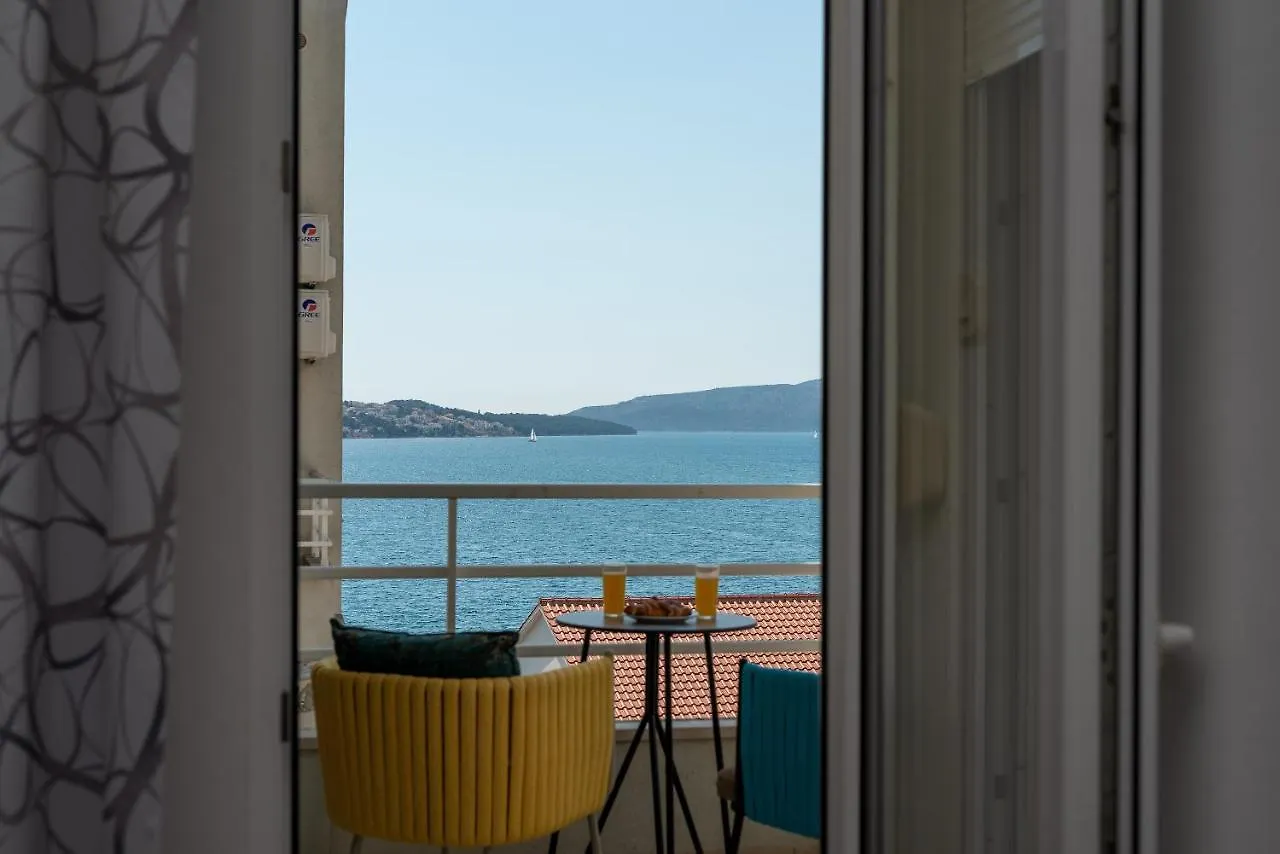 Apartments Liam تروغير