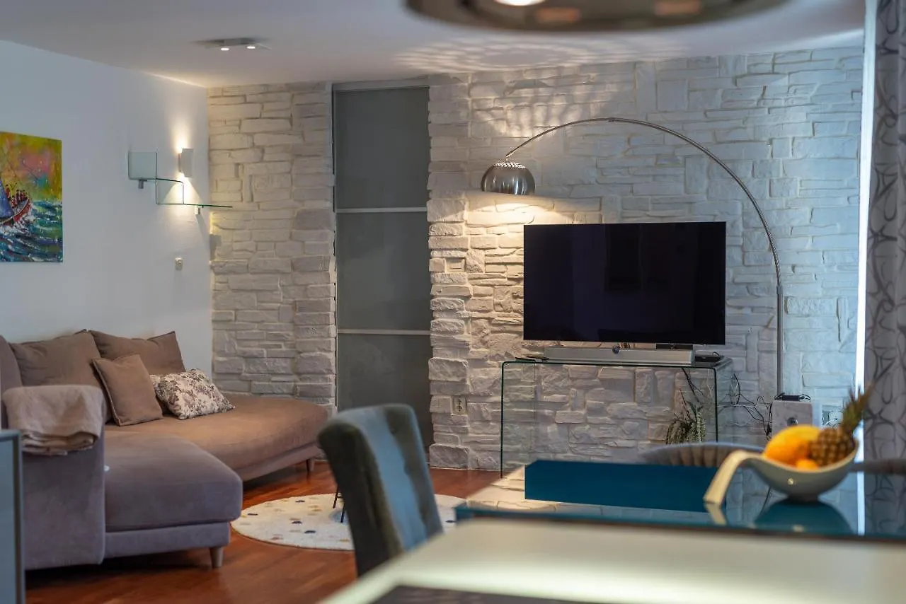 Apartments Liam Trogir
