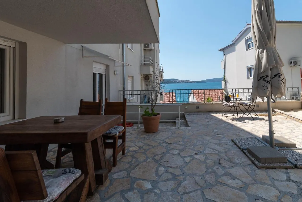 Apartments Liam Trogir